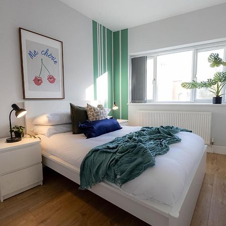 Camden Apartments Next To Market And Tube Station 伦敦 外观 照片