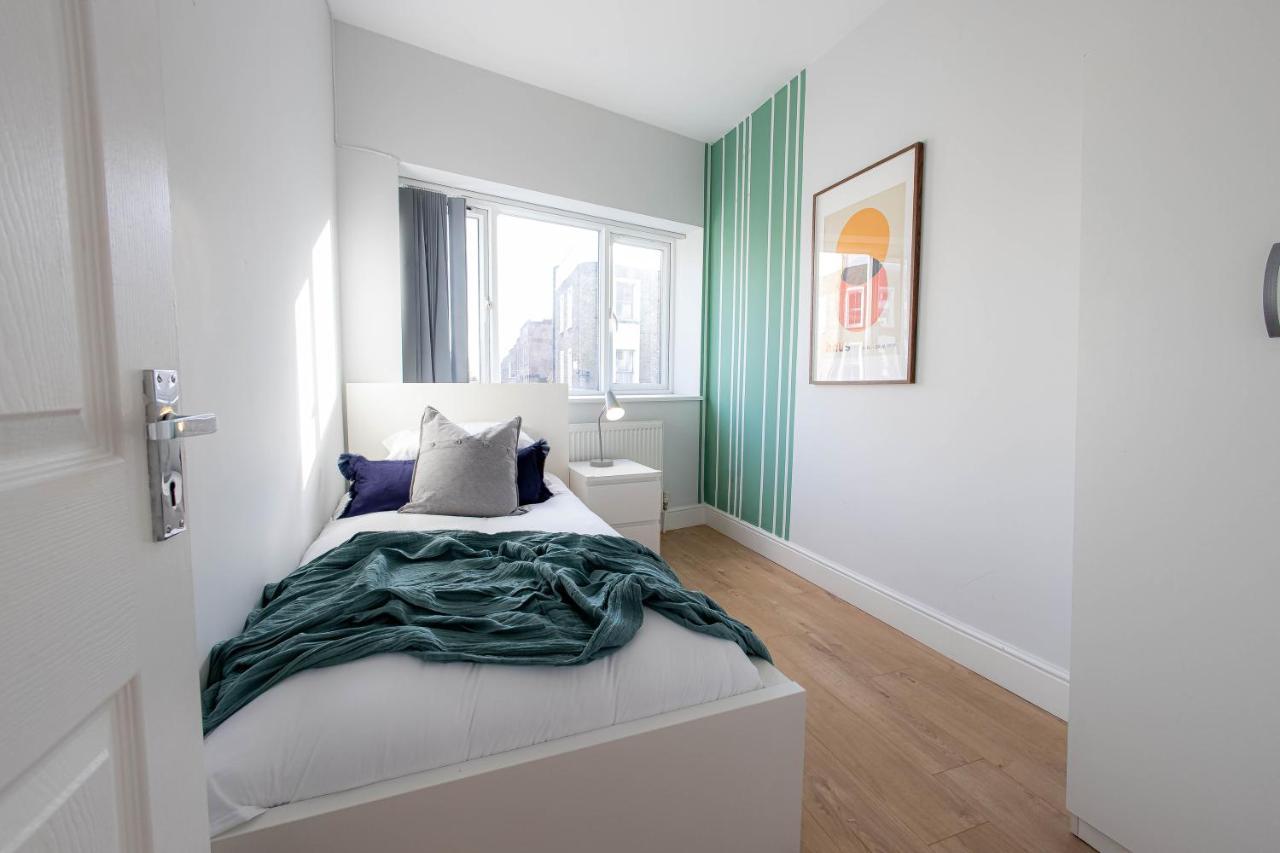 Camden Apartments Next To Market And Tube Station 伦敦 外观 照片