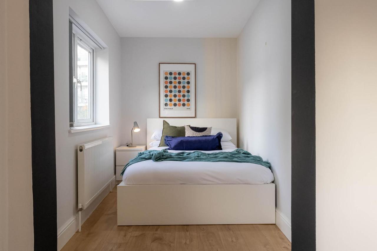 Camden Apartments Next To Market And Tube Station 伦敦 外观 照片